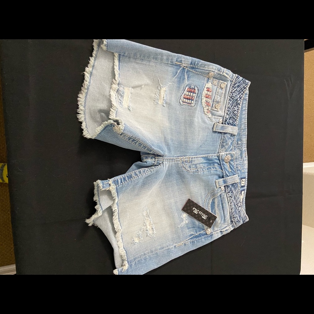 Miss Me Mid Shorts